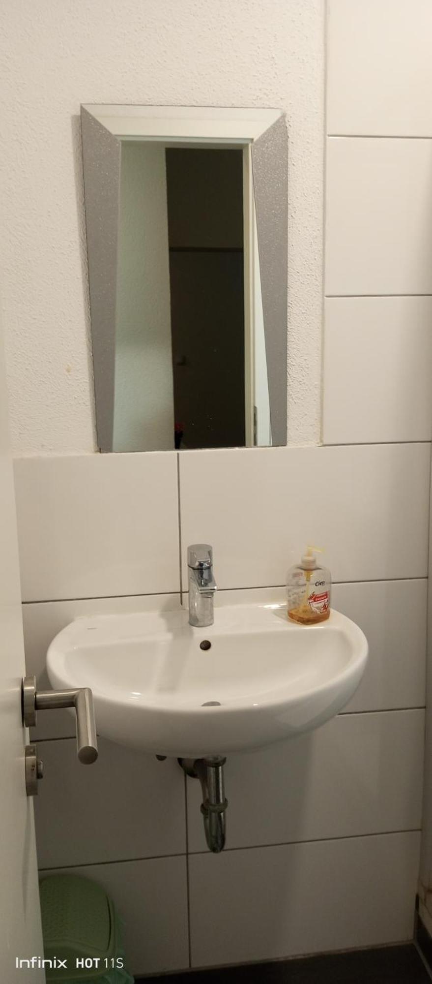 Gemuetliches Lisa Zimmer Mit Gemeinschaftskueche Heilbronn Zentrum Ngoại thất bức ảnh