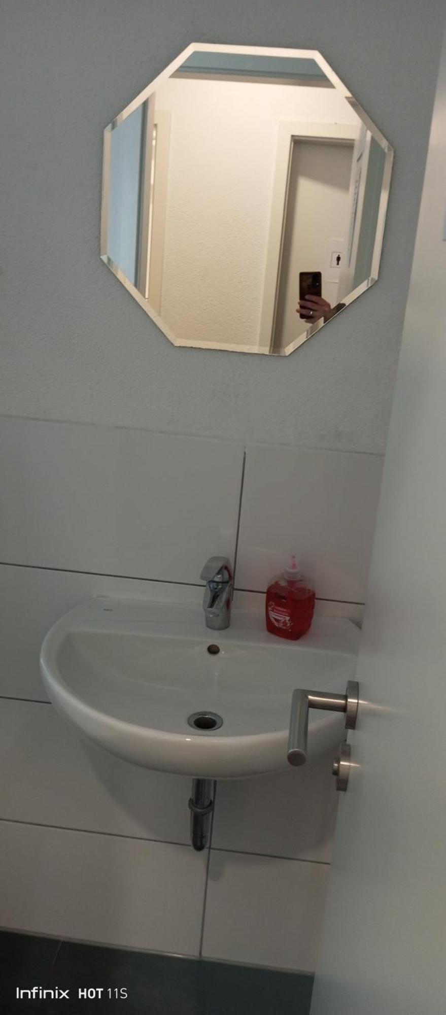 Gemuetliches Lisa Zimmer Mit Gemeinschaftskueche Heilbronn Zentrum Ngoại thất bức ảnh