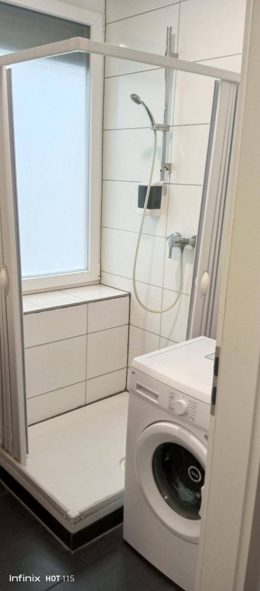 Gemuetliches Lisa Zimmer Mit Gemeinschaftskueche Heilbronn Zentrum Ngoại thất bức ảnh